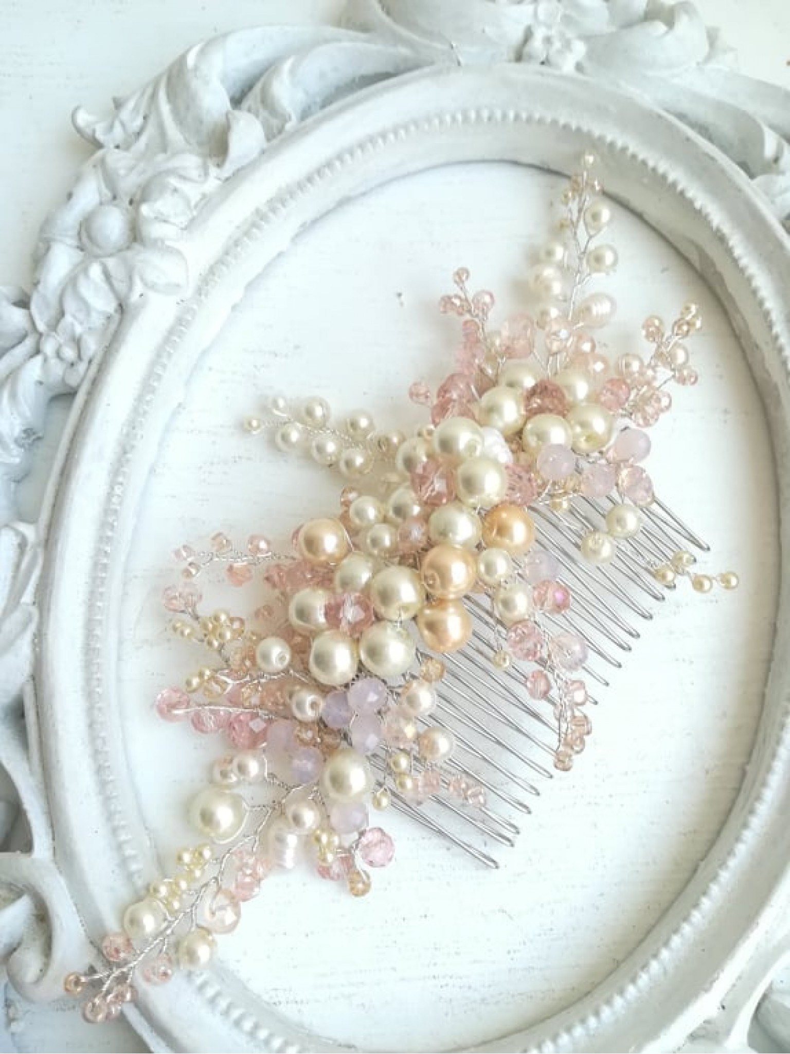 Luxury Bridal Hair Comb with Swarovski Crystals and Pearls - Kiss of Tenderness Luxury Bridal Hair Comb with Swarovski Crystals and Pearls - Kiss of Tenderness